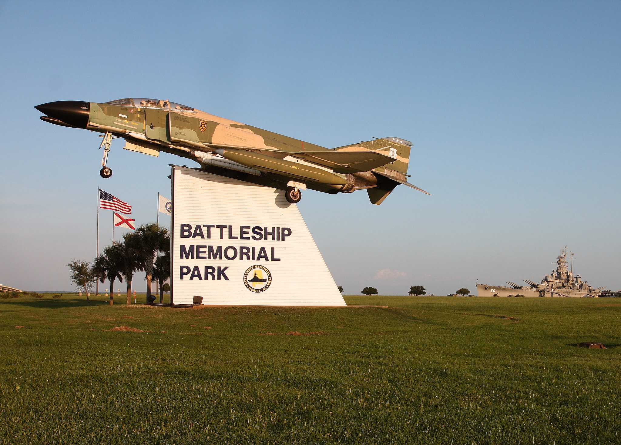 Aircraft display at Battleship Memorial Park