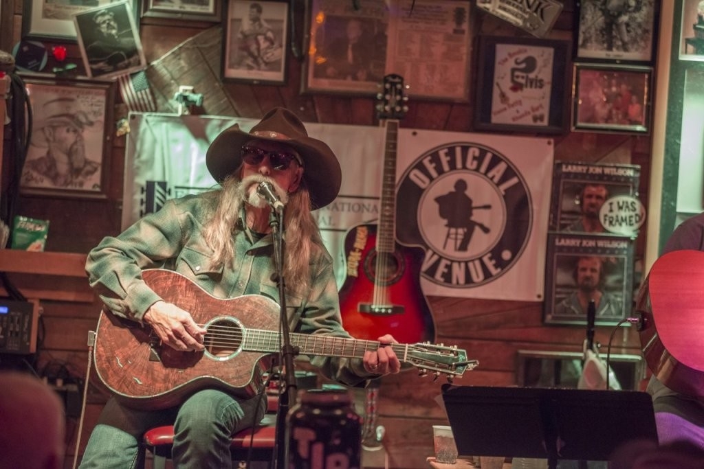 Musician performing at Flora-Bama